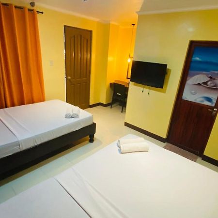 Vicente Aguirre Rooms Boracay Island Bagian luar foto