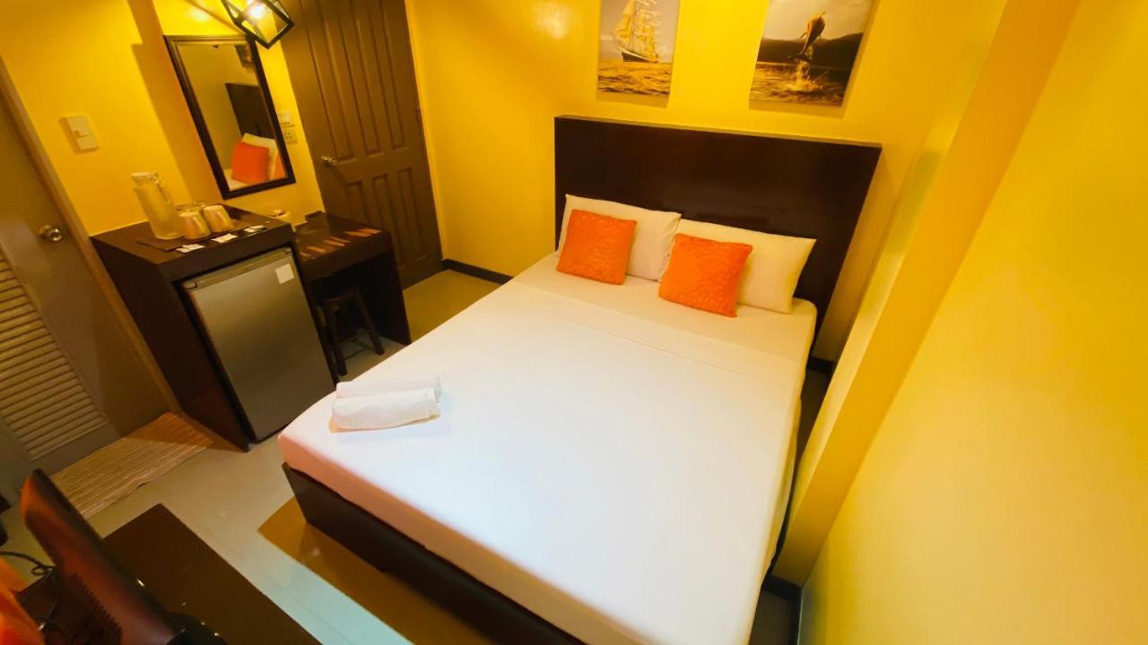 Vicente Aguirre Rooms Boracay Island Bagian luar foto