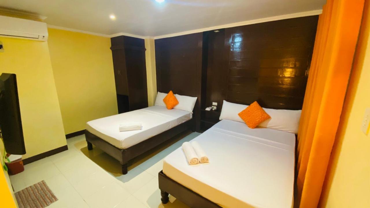 Vicente Aguirre Rooms Boracay Island Bagian luar foto